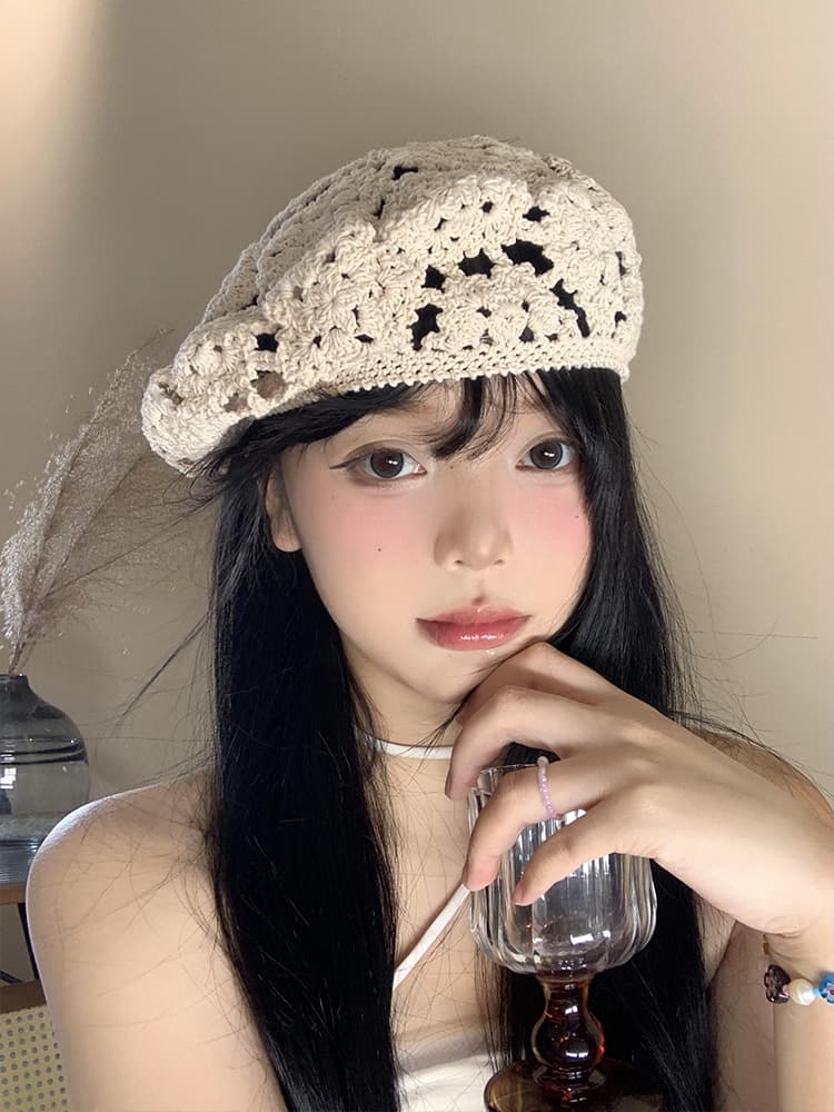 ベレー帽　花柄レース編みベレー帽