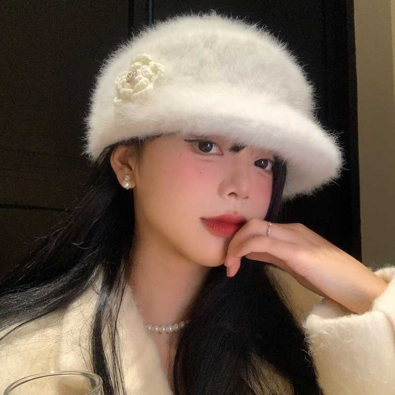 ふわもこ花飾り付きボアベレー帽