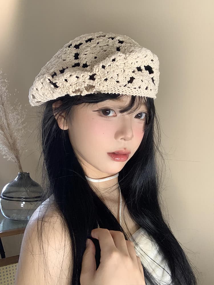 ベレー帽　花柄レース編みベレー帽