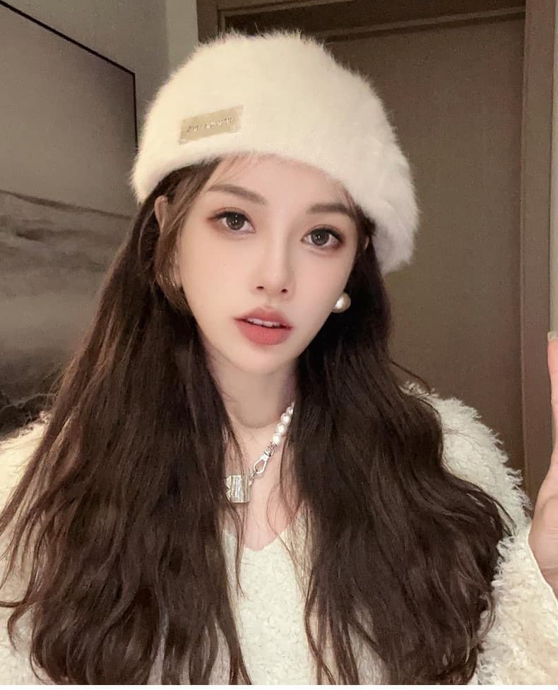 ふわもこ冬映えベレー帽