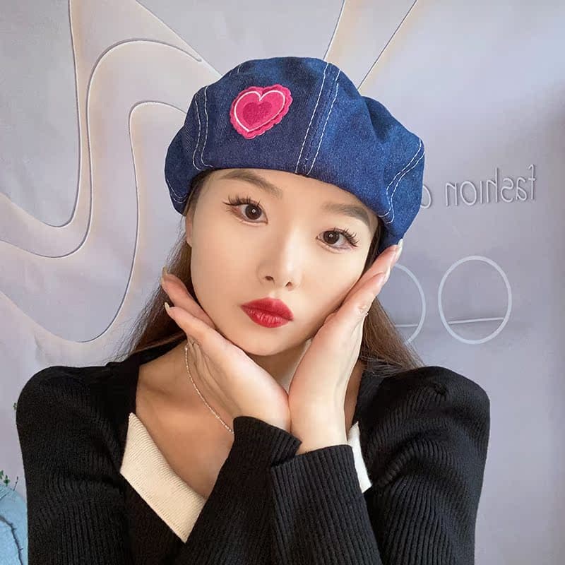 ハート刺繍入りデニムベレー帽